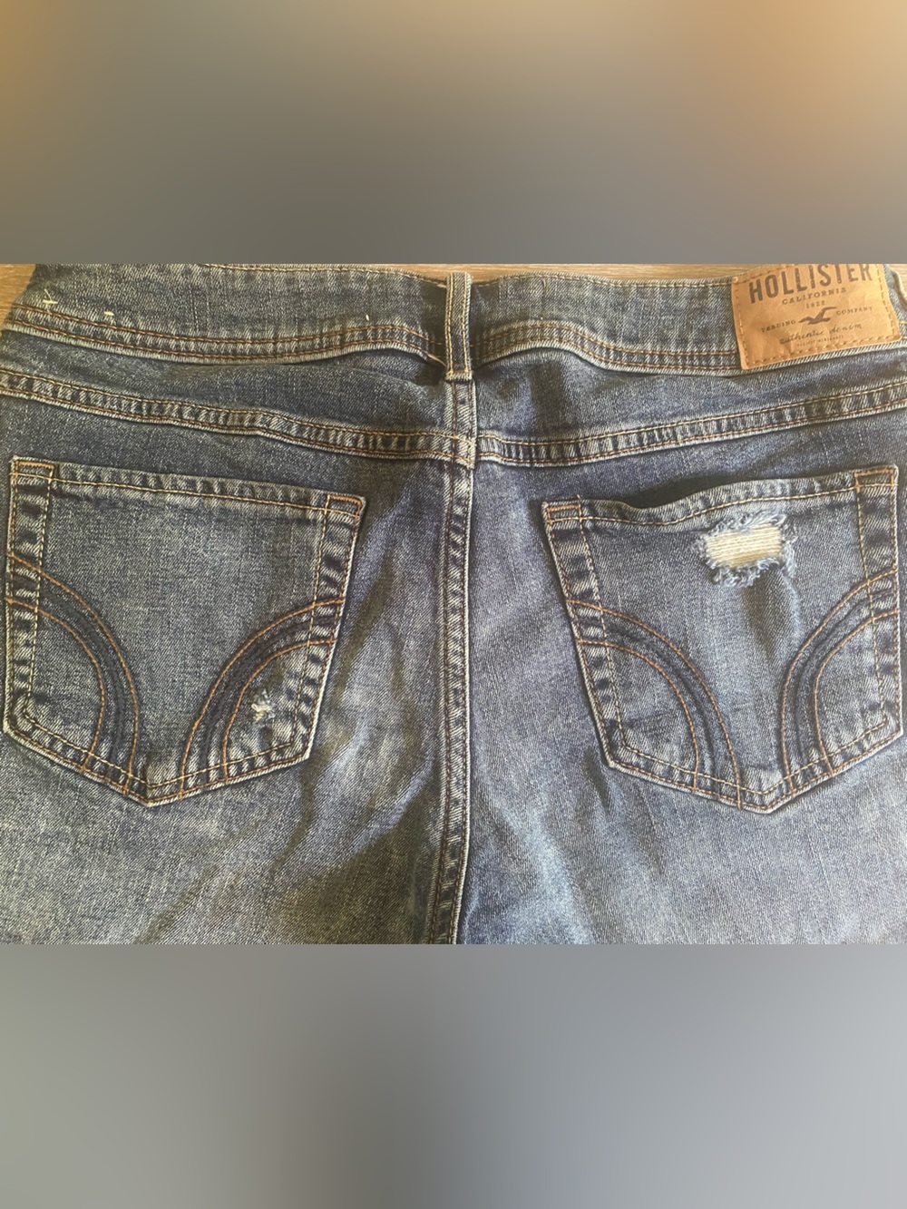 NEW✨HOLLISTER ULTRA LOW RISE DISTRESSED DENIM SHORTS - Picture 6 of 13
